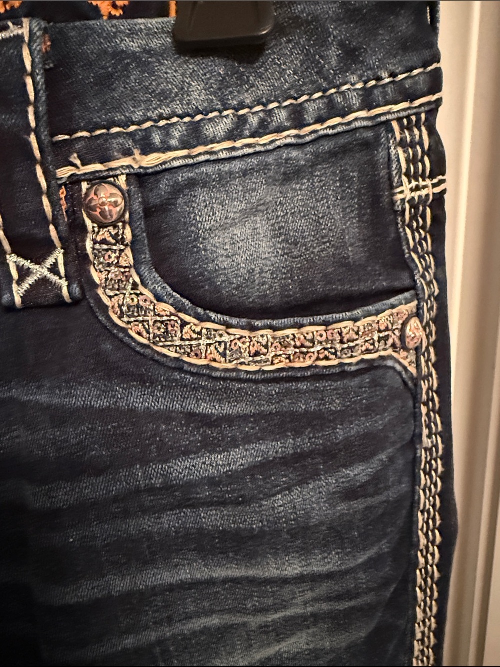 LIKE NEW. Rock Revival Vaness Women's Dark Blue Embellished Skinny Jeans - Picture 5 of 9